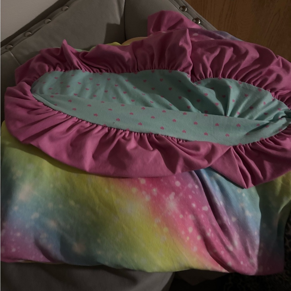 Colorful Tie-Dye Ruffled Blanket